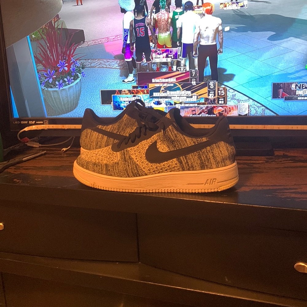 Air Force 1 flyknit og Oreo size 13